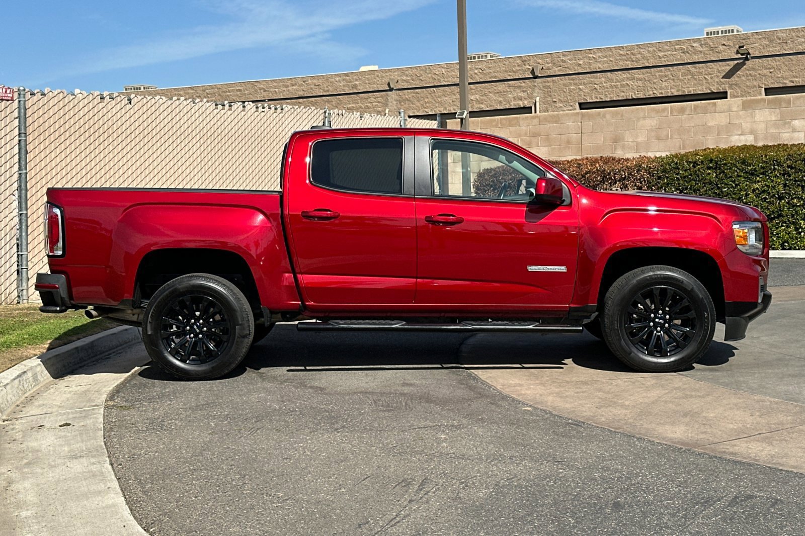 Certified 2021 GMC Canyon Elevation w/ Trailering Package RWD image 3