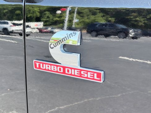 Used 2026 RAM 2500 Laramie AWD/4WD image 10