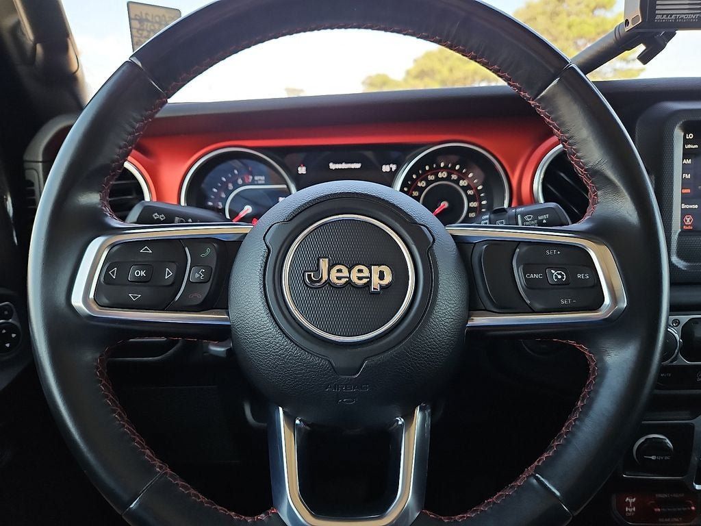 Used 2018 Jeep Wrangler Unlimited Rubicon AWD/4WD image 30