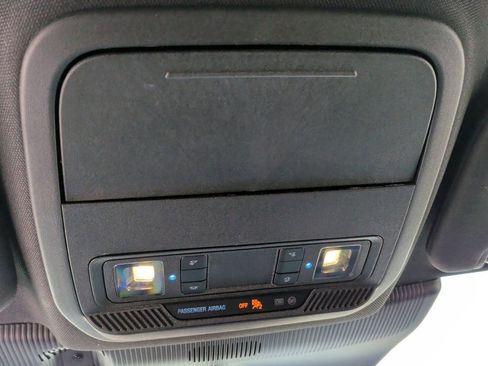 Used 2025 Ford Explorer ST-Line image 22