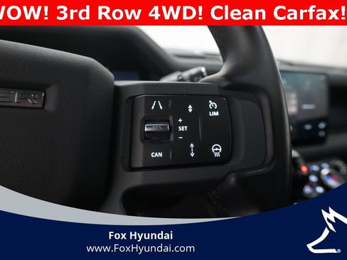 Used 2024 Land Rover Defender 130 X-Dynamic SE image 18