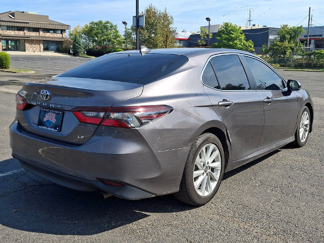 Used 2021 Toyota Camry LE FWD image 2
