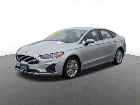Certified 2019 Ford Fusion SE image 5