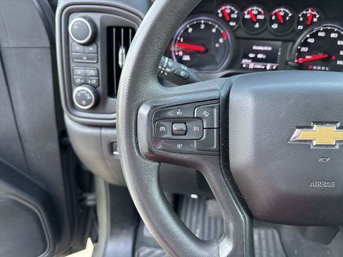 Used 2024 Chevrolet Silverado 2500 Custom w/ Custom Value Package image 25