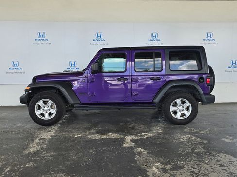Used 2023 Jeep Wrangler Unlimited Sport AWD/4WD image 4