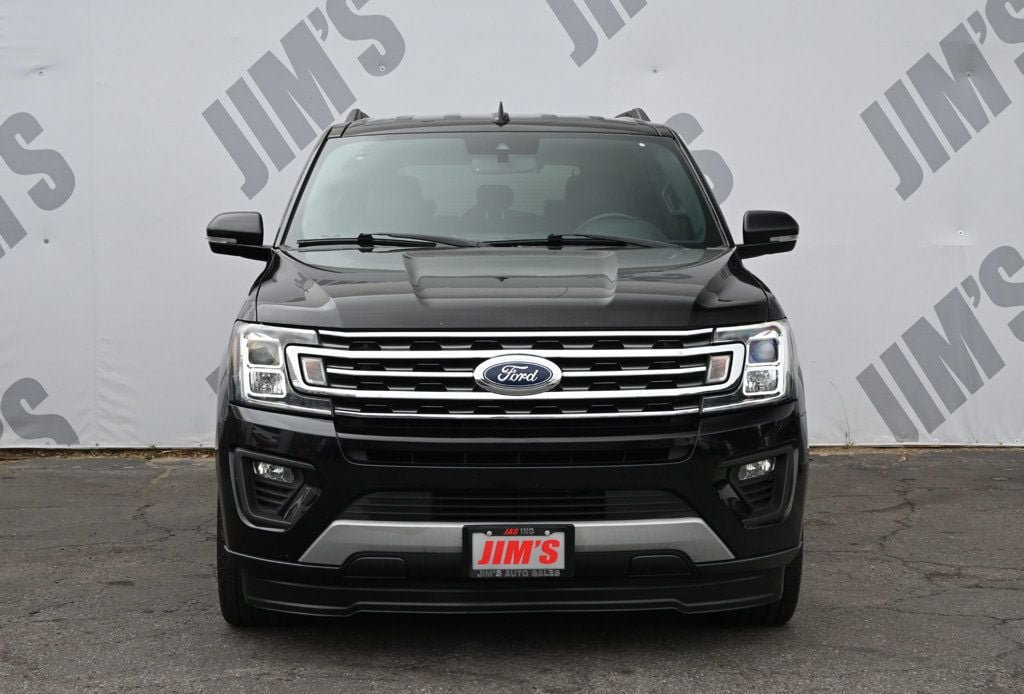 Used 2019 Ford Expedition XLT w/ Equipment Group 202A RWD image 2