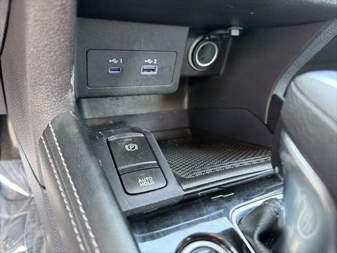 Used 2023 Nissan Kicks SR w/ SR Premium Package image 24