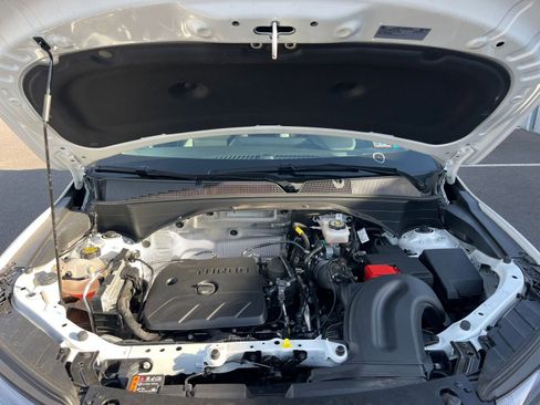 Used 2025 Chevrolet TrailBlazer LT image 30