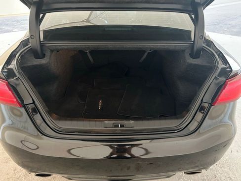 Used 2018 Nissan Maxima 3.5 SV image 11