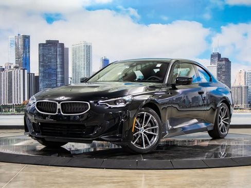 Used 2025 BMW 230i xDrive Coupe w/ Convenience Package image 2