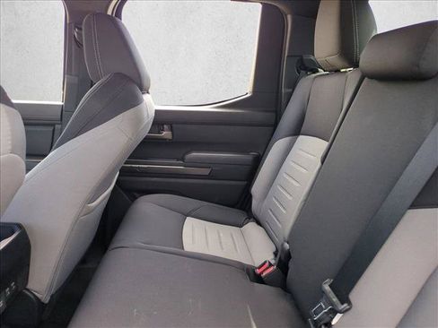 Used 2025 Toyota Tacoma TRD Sport AWD/4WD image 17