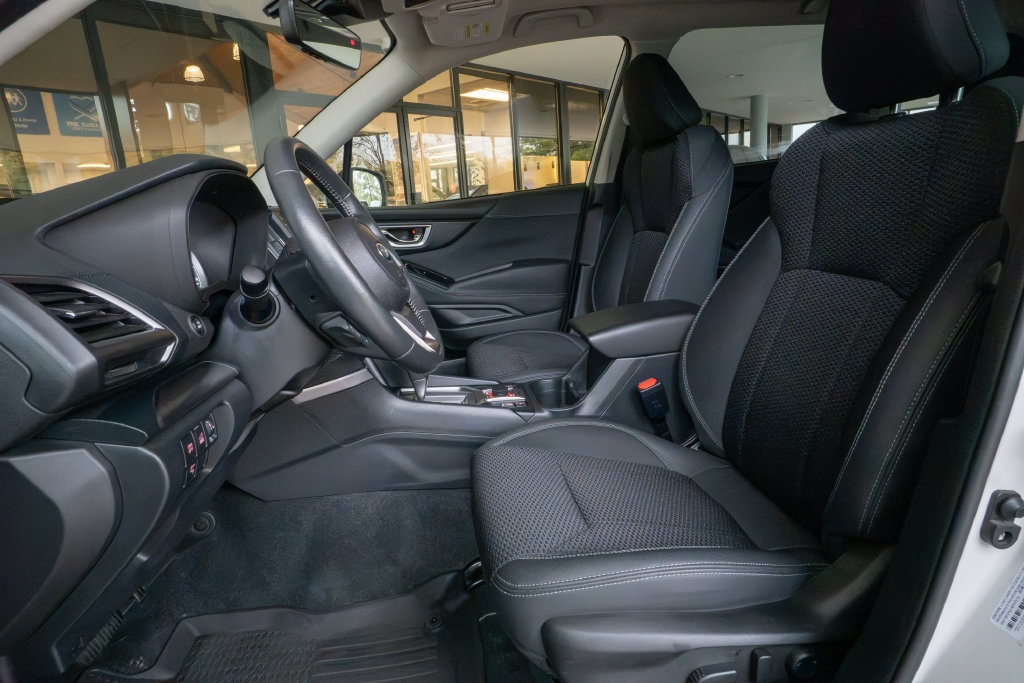 Certified 2023 Subaru Forester Premium AWD/4WD image 8