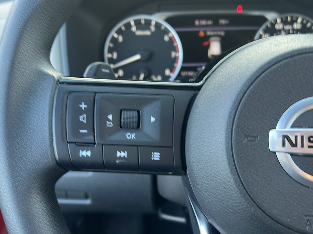 Used 2021 Nissan Rogue SV FWD image 19