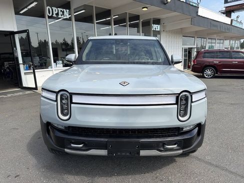 Used 2022 Rivian R1T Adventure AWD/4WD image 9