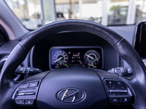 Used 2023 Hyundai Kona Limited w/ Cargo Package FWD image 18