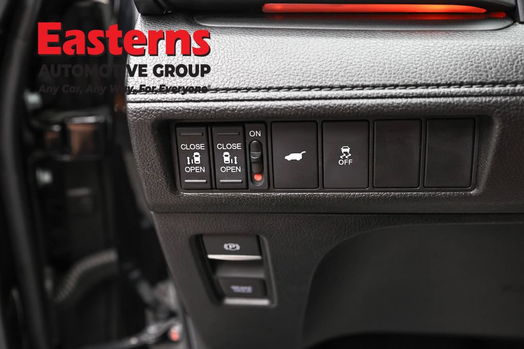 Used 2025 Honda Odyssey Sport-L image 22