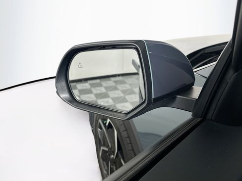 Used 2024 Hyundai Ioniq 5 SEL image 16