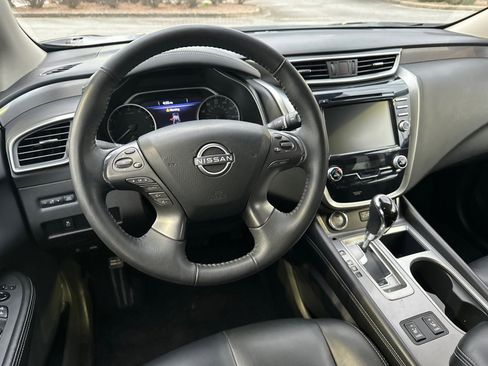 Used 2023 Nissan Murano SV image 22