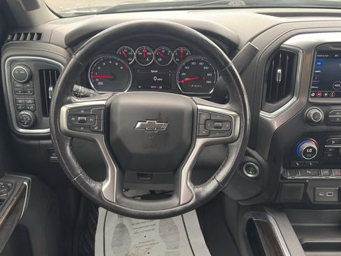 Used 2022 Chevrolet Silverado 1500 LT Trail Boss w/ Safety Package AWD/4WD image 19