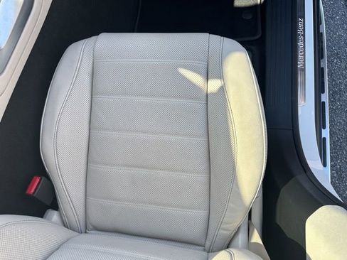 Certified 2023 Mercedes-Benz GLE 350 image 37