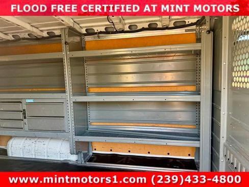 Used 2018 Nissan NV 2500 SV w/ Navigation Package image 20