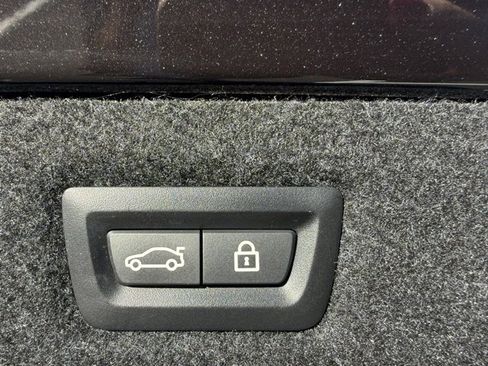 Used 2019 BMW 540i xDrive w/ Convenience Package image 21