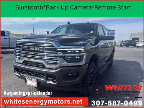 Used 2025 RAM 2500 Laramie AWD/4WD image 1