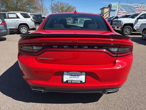 Used 2023 Dodge Charger SXT RWD image 4