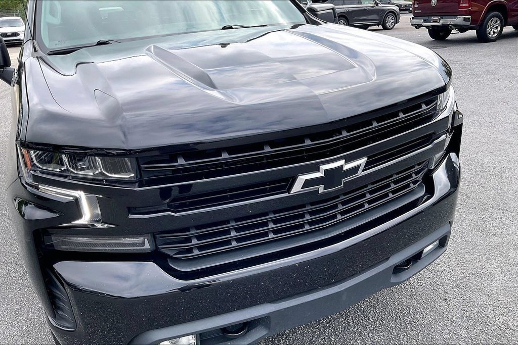 Used 2021 Chevrolet Silverado 1500 RST AWD/4WD image 29