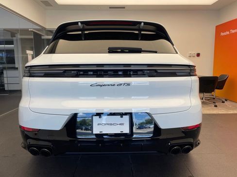 Used 2026 Porsche Cayenne GTS image 26