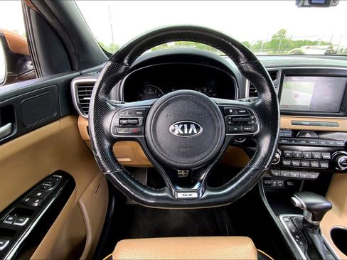 Used 2018 Kia Sportage SX image 6
