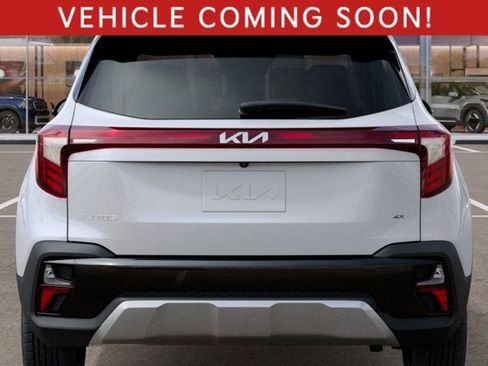 New 2026 Kia Seltos S image 13