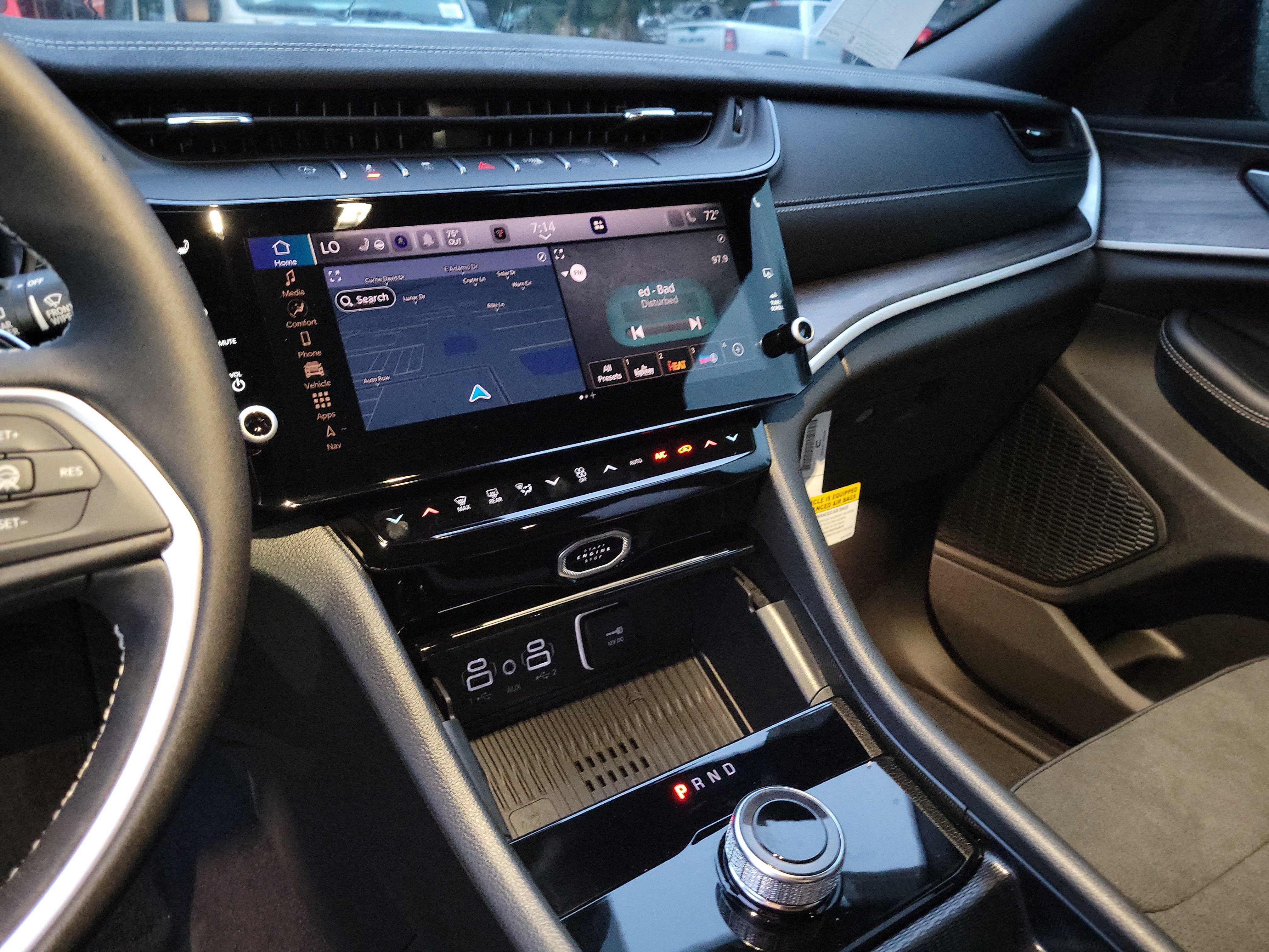 New 2027 Jeep Grand Cherokee Altitude RWD image 22