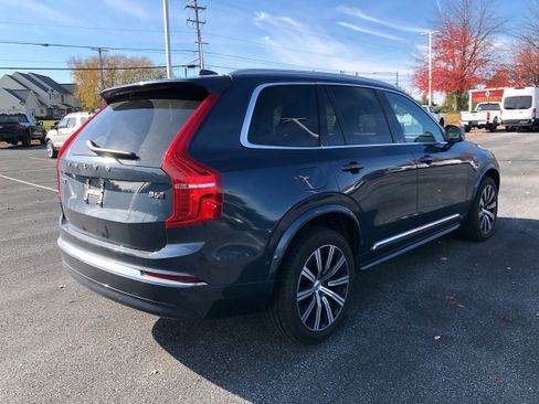 Used 2023 Volvo XC90 B6 Plus image 5