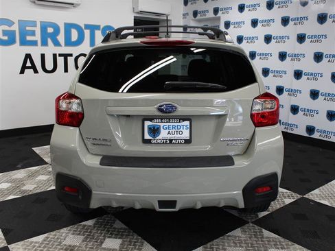 Used 2016 Subaru Crosstrek 2.0i Premium AWD/4WD image 3