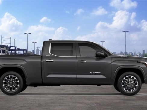 Used 2026 Toyota Tundra Limited image 12
