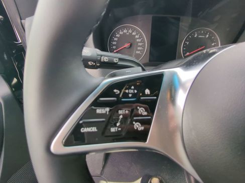 Used 2025 Mercedes-Benz Sprinter 2500 image 11