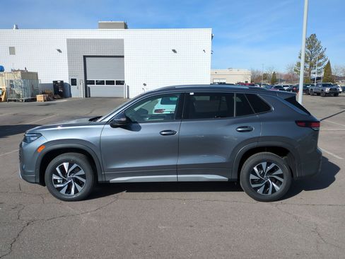 New 2026 Volkswagen Tiguan S image 9