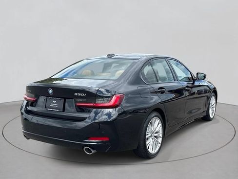 Used 2023 BMW 330i xDrive Sedan w/ Driving Assistance Package AWD/4WD image 5