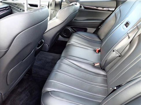 Used 2023 Genesis G80 2.5T image 8