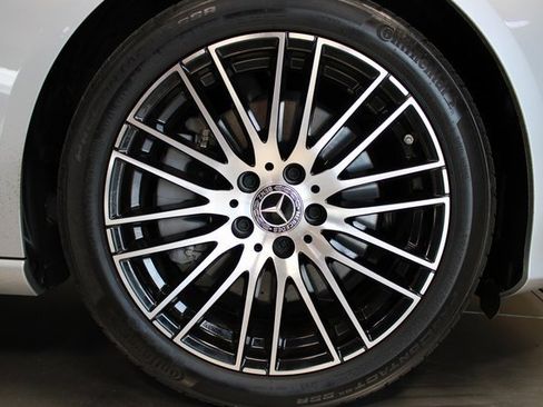 Used 2023 Mercedes-Benz C 300 Sedan image 33