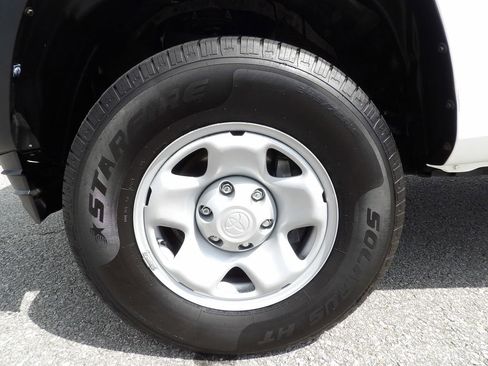 Used 2020 Toyota Tacoma SR image 49