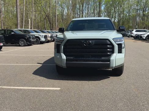 New 2026 Toyota Tundra Limited AWD/4WD image 3