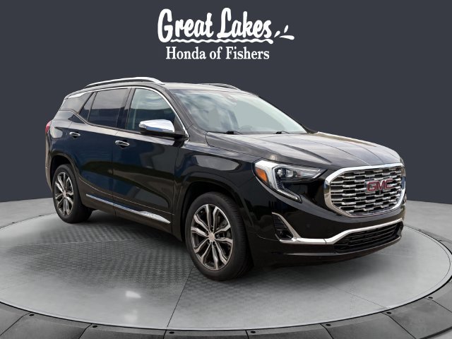 Used 2020 GMC Terrain Denali w/ Denali Premium Package FWD image 7