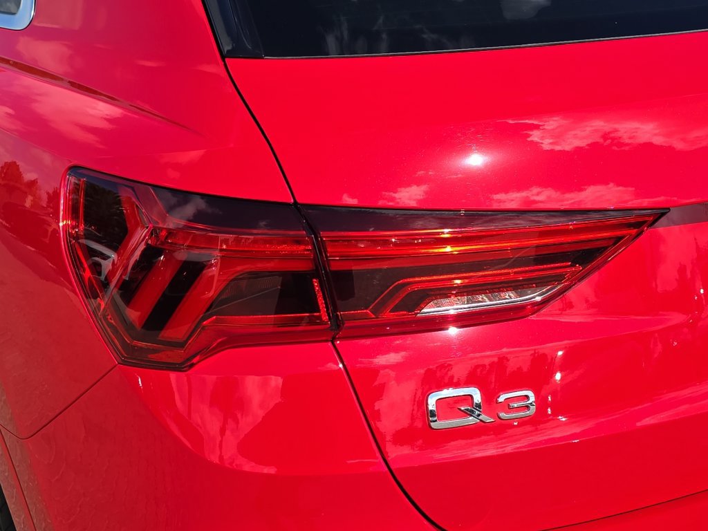 Used 2022 Audi Q3 2.0T Premium AWD/4WD image 37
