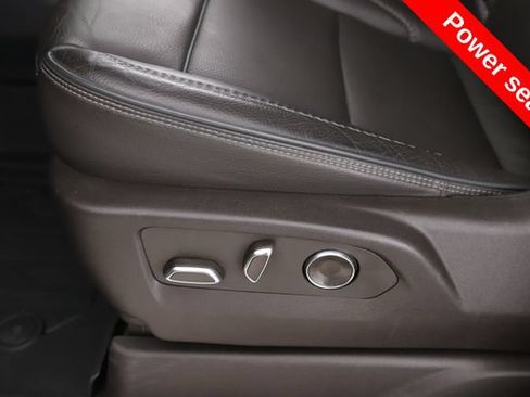 Used 2024 GMC Yukon Denali w/ Advanced Technology Package AWD/4WD image 20