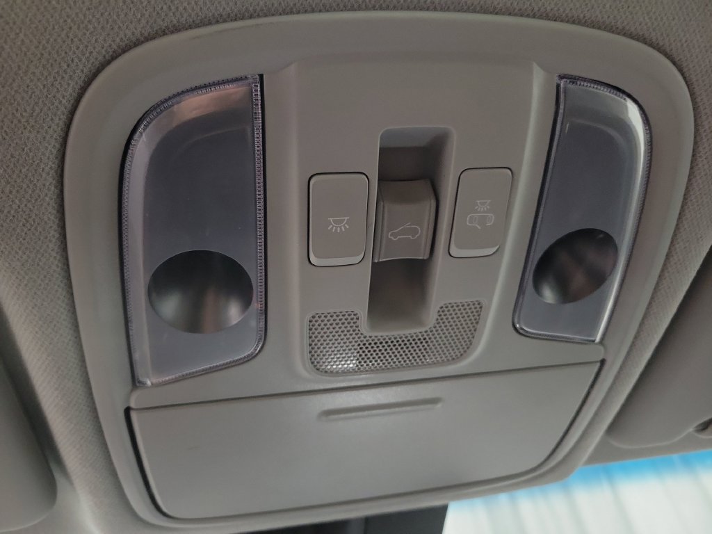 Used 2021 Kia Niro Touring FWD image 24