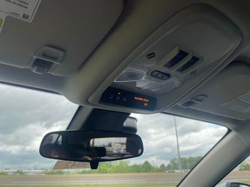 New 2026 Buick Encore GX Sport Touring w/ Advanced Technology Package FWD image 17