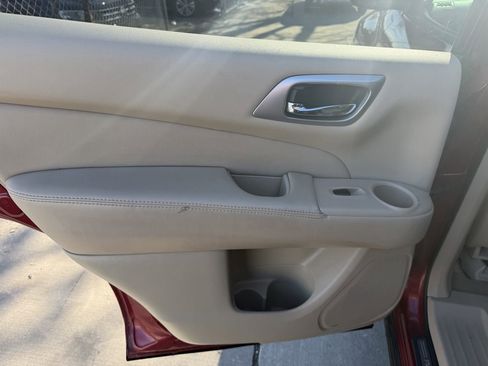 Used 2014 Nissan Pathfinder SL w/ SL Premium Package image 15