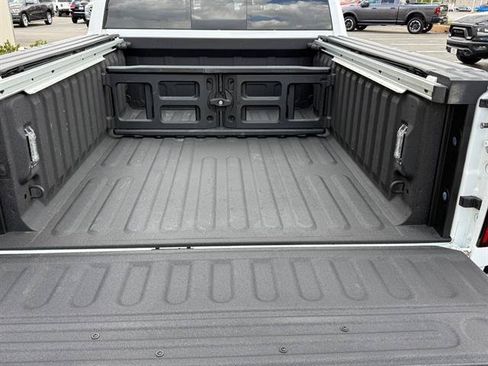 Used 2023 RAM 2500 Limited AWD/4WD image 15